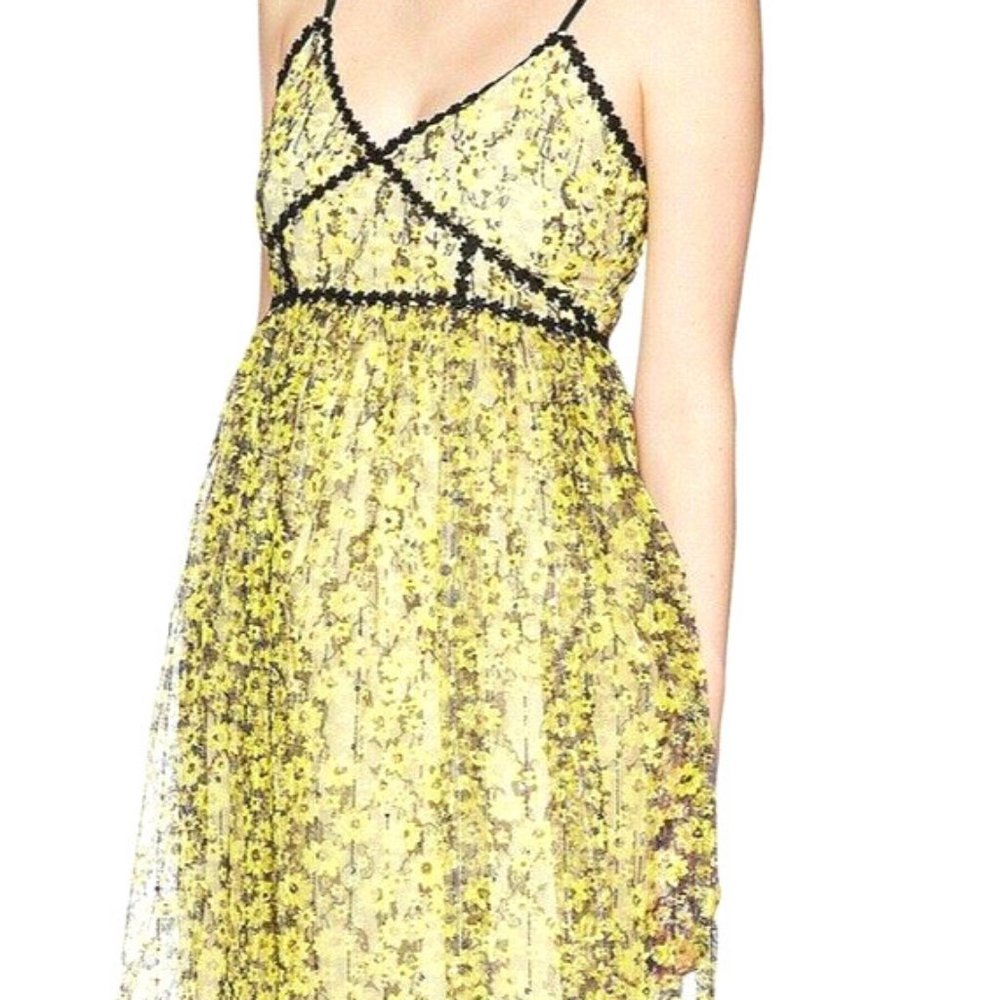 New Romeo & Juliet Couture Black & Yellow Floral L